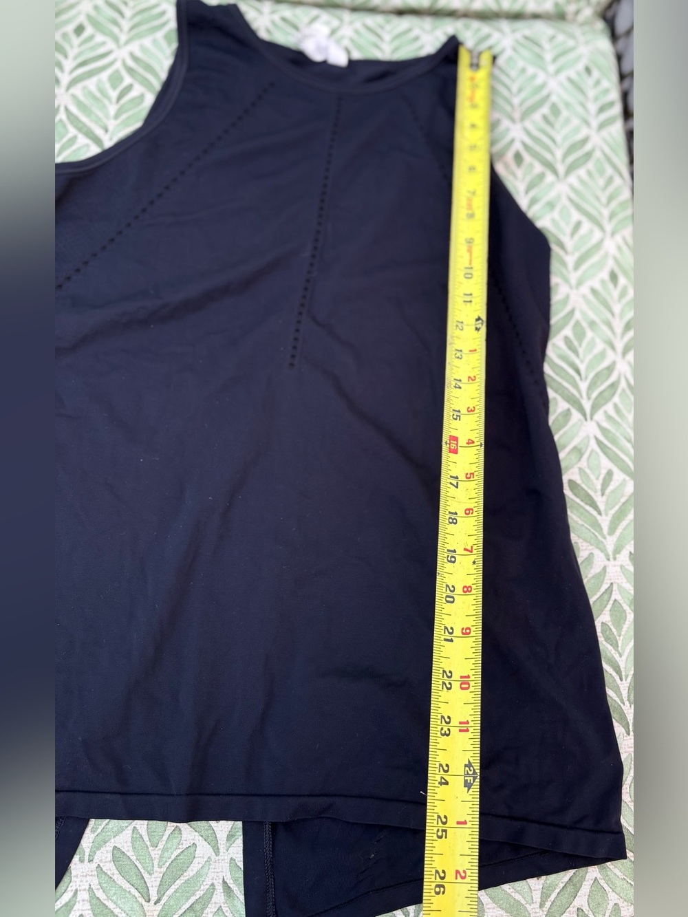 Athleta foothill tank - size medium - Picture 8 of 8